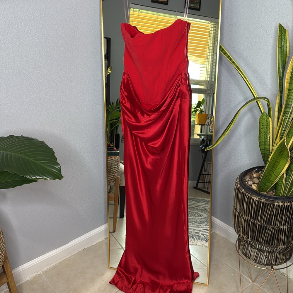 HOUSE OF CB 'Persephone' Scarlet Strapless Corset Maxi Dress NWOT - Picture 7 of 10